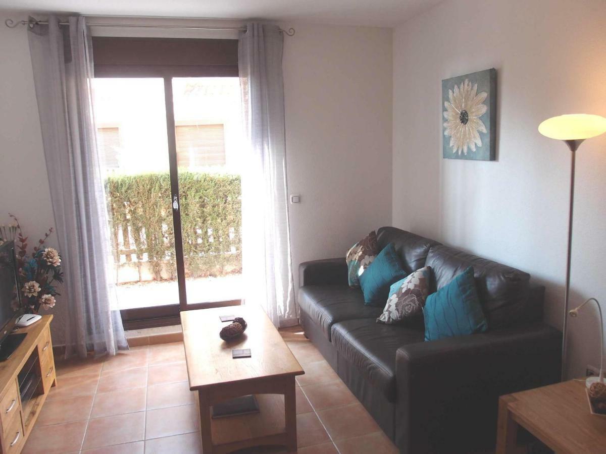 Apartamento Tranquilo Cerca De Buena Piscina Y Con Buen Aire Acondicionado Aguilas Exterior photo