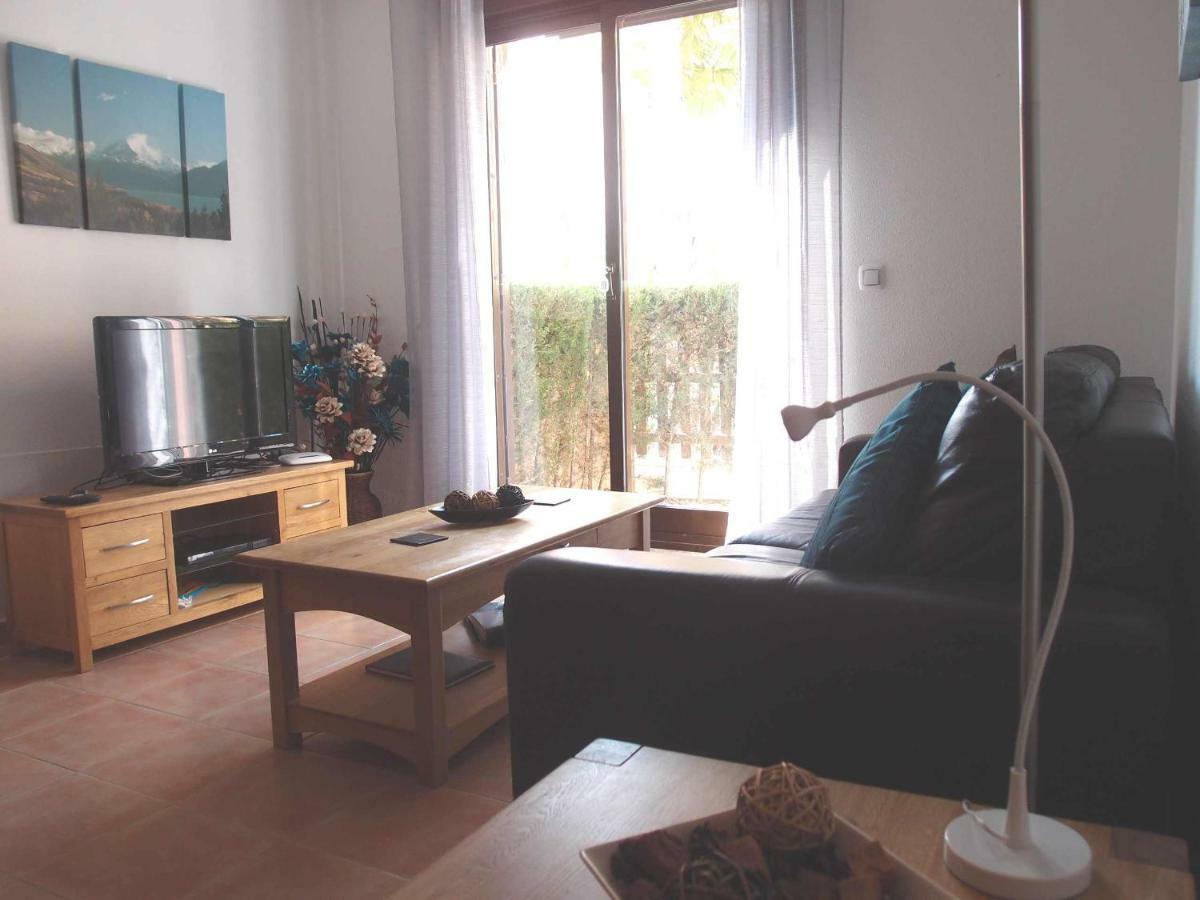 Apartamento Tranquilo Cerca De Buena Piscina Y Con Buen Aire Acondicionado Aguilas Exterior photo